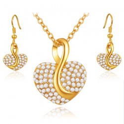 Yellow Gold plated glittering crystals little heart pendant set with earrings